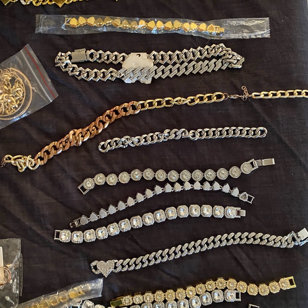 Bing jewelry bundle 
Ready to ship - Picture 11 of 11